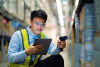 L’étagère de rangement industrielle : un système évolutif